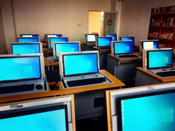 潍坊成人高考培训课堂展示